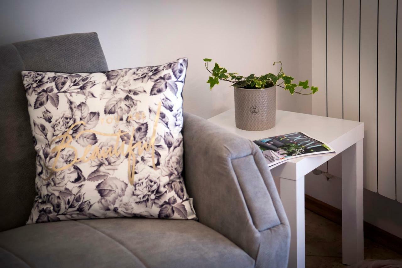 Apartment Len Ровінь Екстер'єр фото